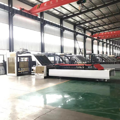 آلة تصفيح الفلوت الأوتوماتيكية ذات السرعة العالية من 1300 مم إلى 1600 مم 10KW