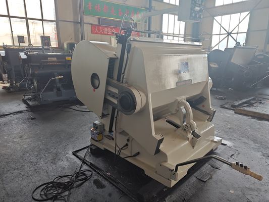 آلة قطع وتجعيد الورق المقوى اليدوية بحجم 1500 مم