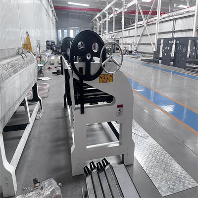 الحد الأقصى عرض ورقة 2500mm الدوارة المموجة Slotter مع 3 مجموعات من سكاكين Slotting