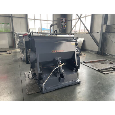 7000 كيلوغرام بطاقات الموجة القطع المقطعة مع سرعة القطع 4800 إلى 8000 ورقة في الساعة الحماية للسلامة