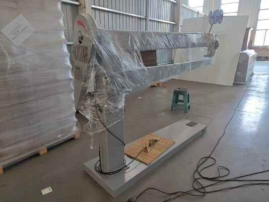 Manual Carton Box Stitching Machine with Steady Revolving Operation, High Speed 250/min, and 1800mm Length Arm for Packaging Solutions