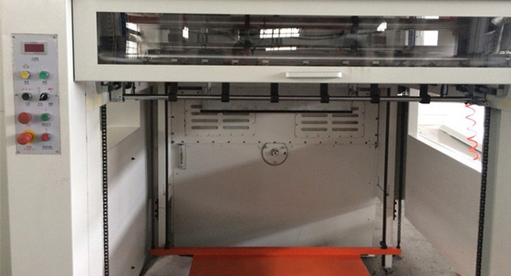 ماكينة قطع الكرتون المموج المسطحة ODM Semiauto